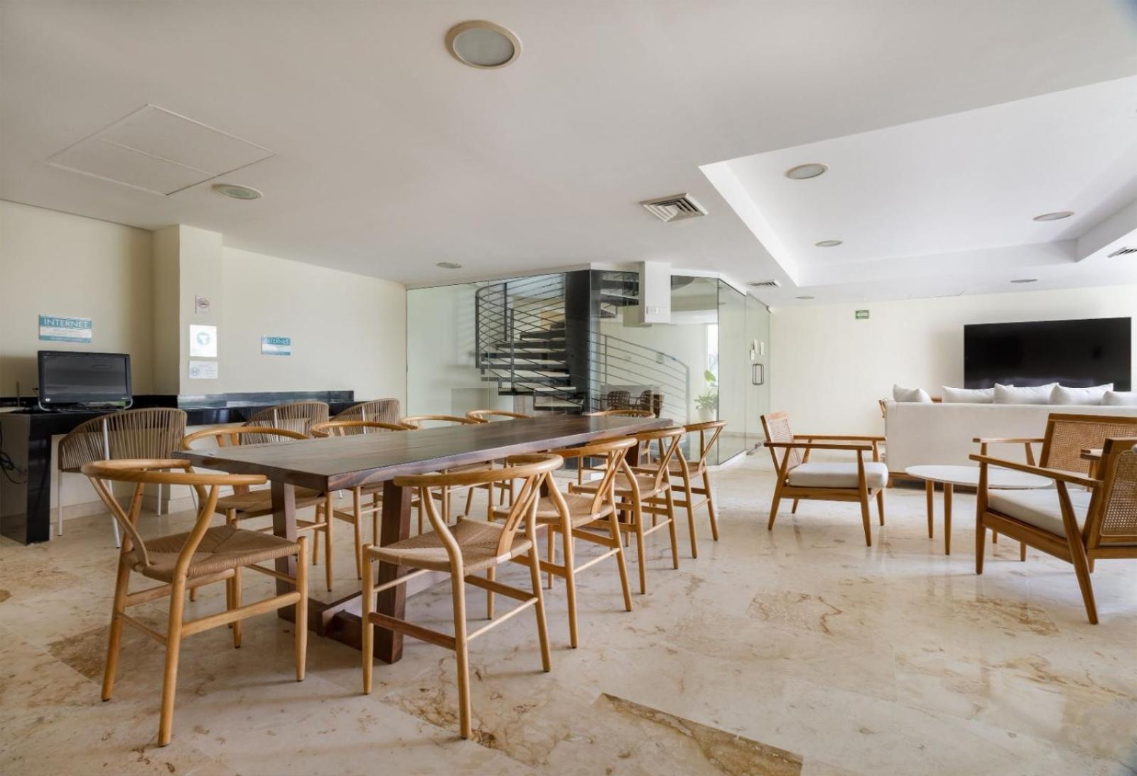 Elements Garden House 2